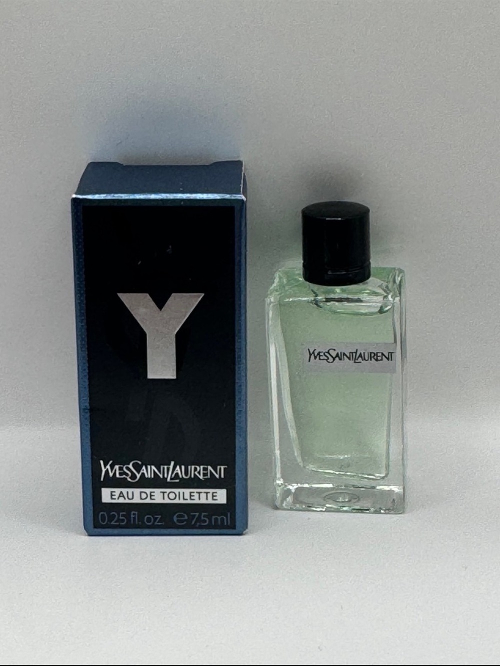 Yves Saint Laurent Y Eau de Toilette Mini - Blue Box with Light Green Bottle